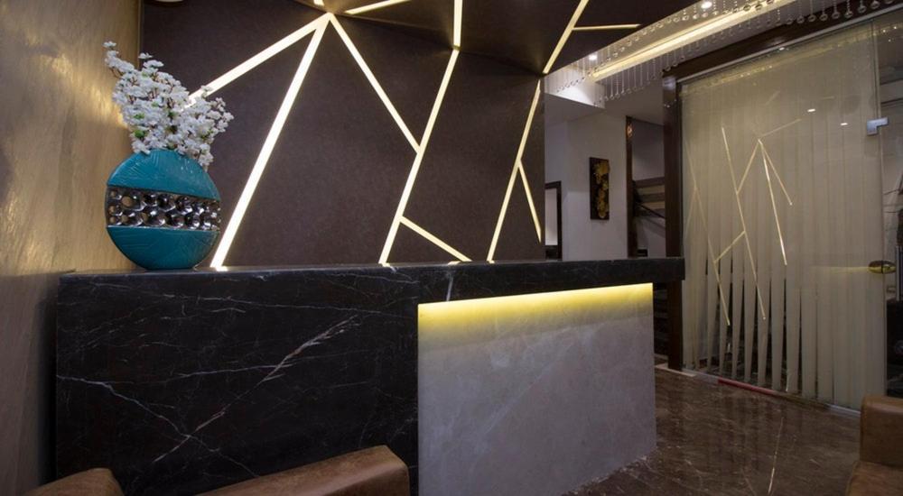 Hotel Meriton Mumbai International Airport T-2 Dış mekan fotoğraf