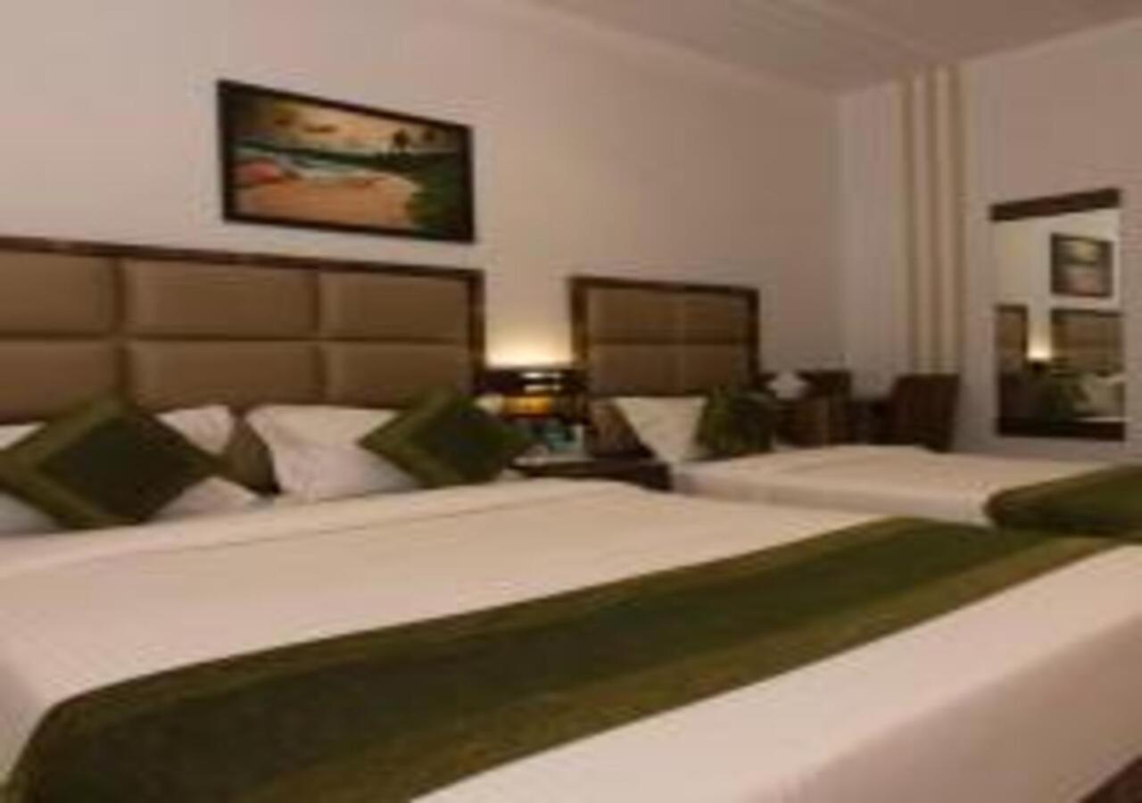 Hotel Meriton Mumbai International Airport T-2 Dış mekan fotoğraf